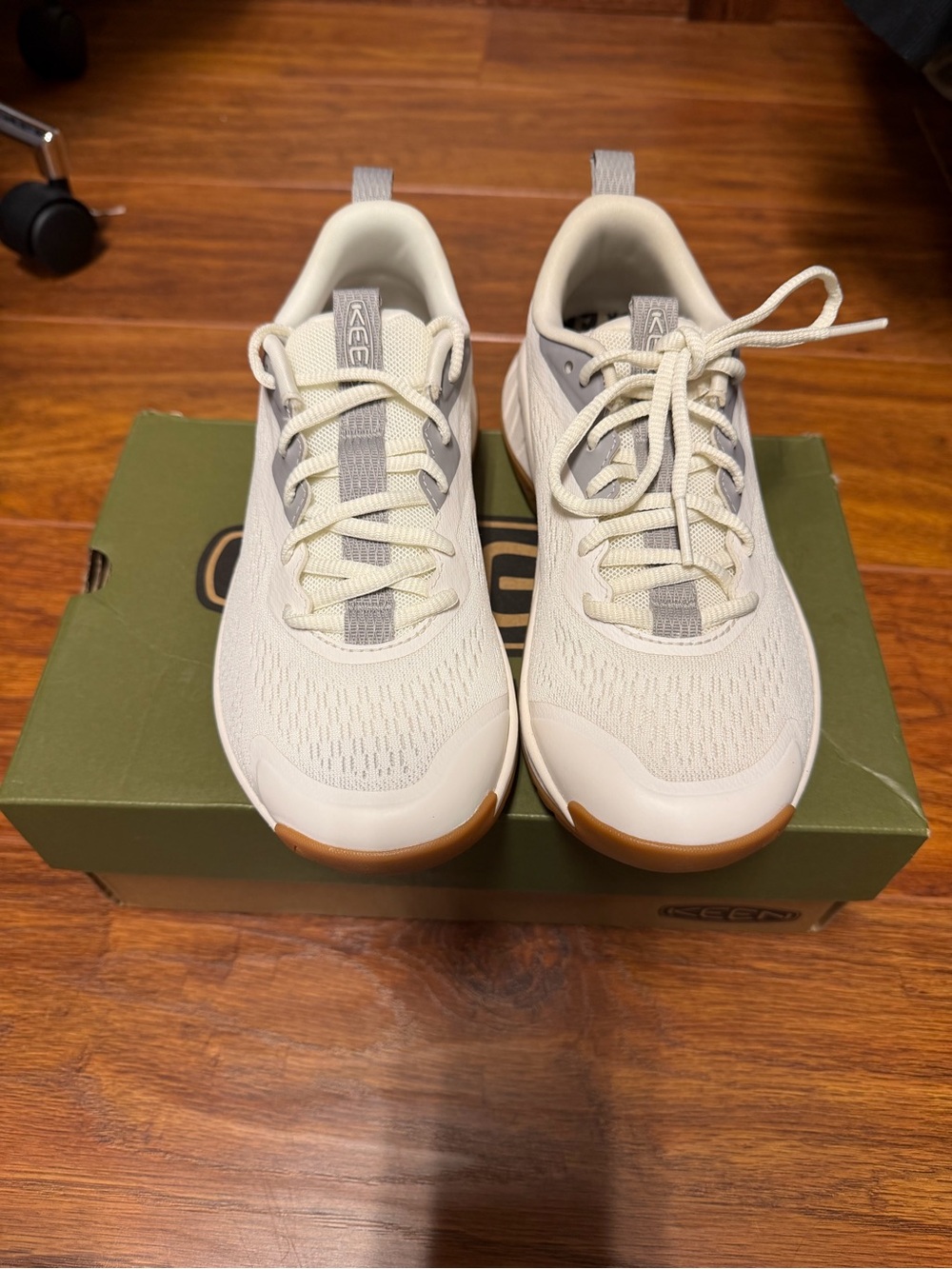 Keen Men’s Cream Athletic Sneakers with Gum Toe